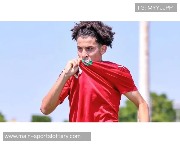 西班牙U20中场：偶像是巴尔韦德；希望能拿U20世界杯冠军